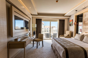 Sunrise Grand Select Romance Resort