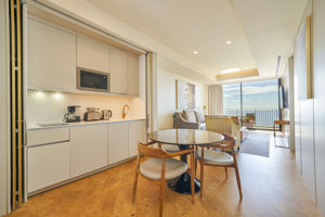 Woonvoorbeeld superior suite met zeezicht