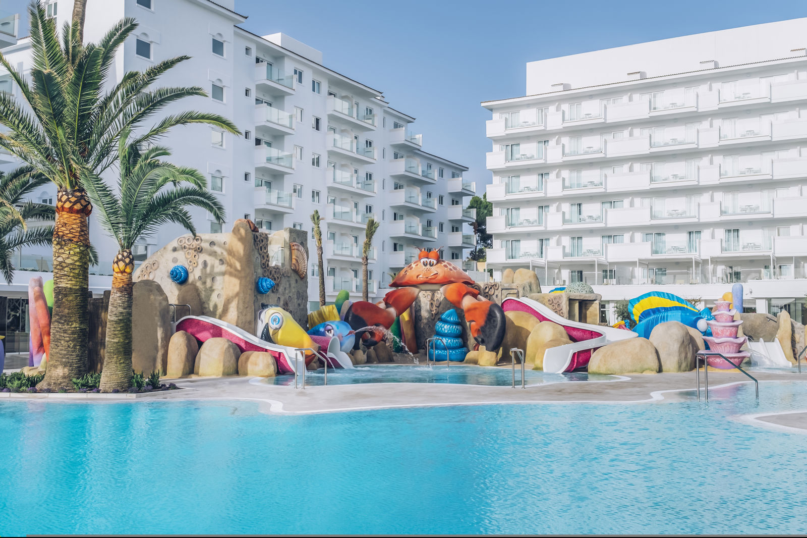 Iberostar Waves Alcudia Park slide 4