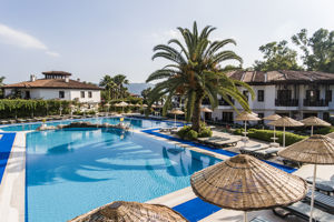 Yucelen Hotel Akyaka