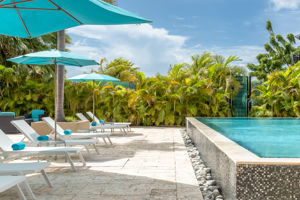 Fly & Go The Kontiki Beach House