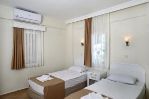 Summer Garden Suites & Beach