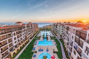 Gravity Hotel & Aquapark (ex. Samra Bay Hotel)