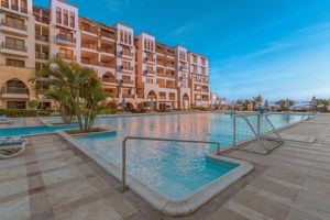 Gravity Hotel & Aquapark (ex. Samra Bay Hotel)