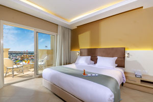 Titanic Royal & Aqua Park