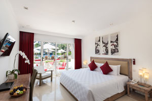 Blu Zea Resort by Double-Six