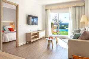 Woonvoorbeeld 2-kamerappartement (prive zwembad selection club)