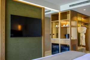 Woonvoorbeeld junior suite met tuinzicht