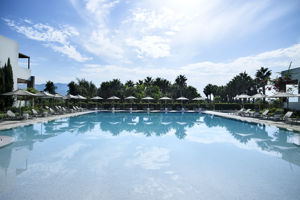 Pelagos Suites Hotel & Spa