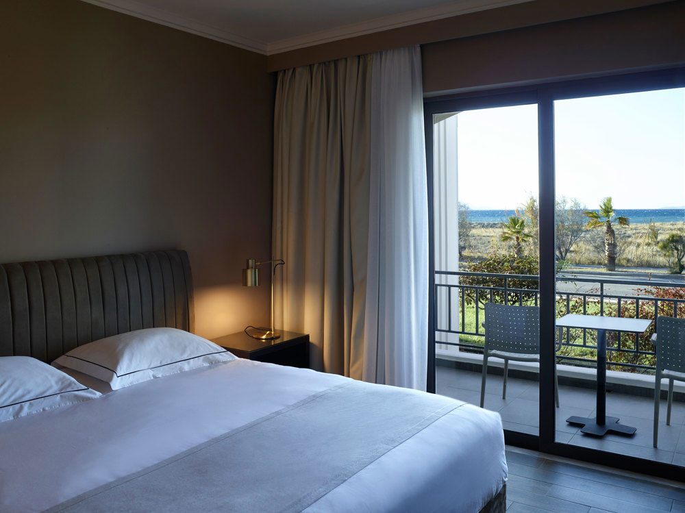 Pelagos Suites Hotel & Spa