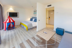 Abora Interclub by Lopesan Hotels