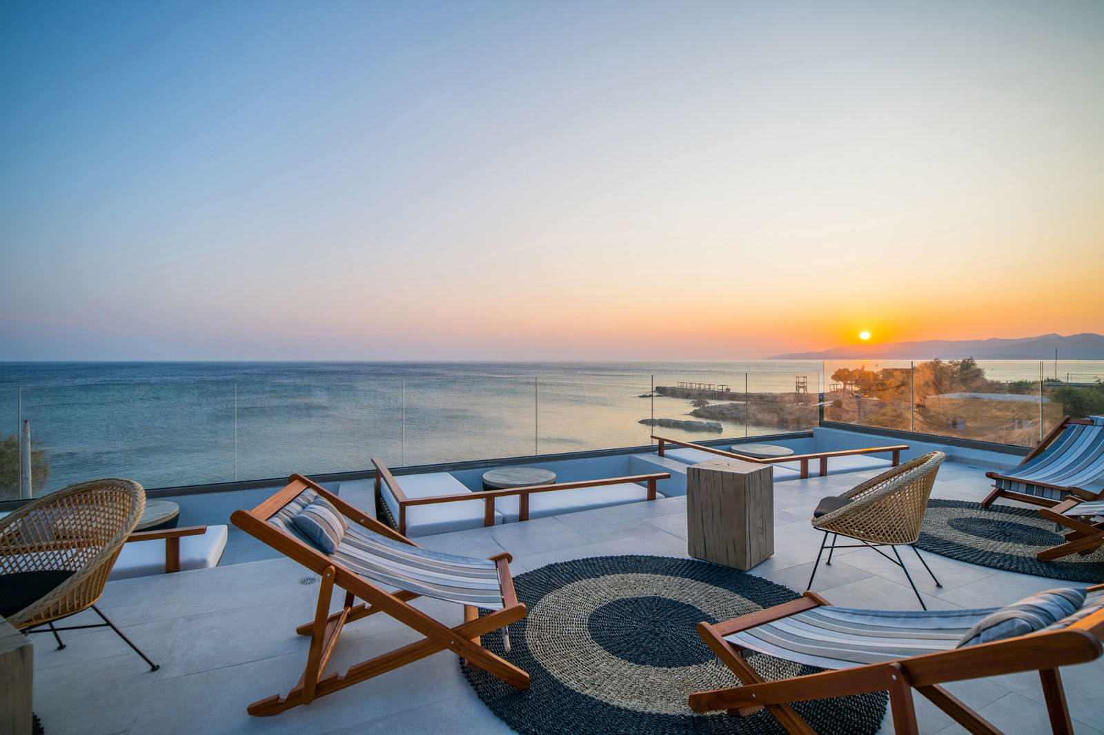 Akasha Beach Hotel & Spa slide 5