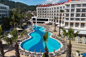 Grand Ideal Premium Hotel