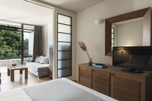 Woonvoorbeeld familiekamer bungalow tuinzicht of baaizicht