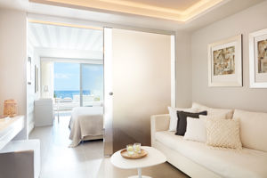 Woonvoorbeeld Deluxe junior suite met prive jacuzzi