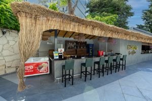 Marbel Hotel by Palm Wings