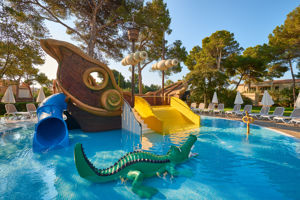 Protur Floriana Resort