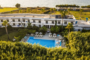 Costa Angela Seaside Resort