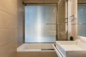 Woonvoorbeeld swimup kamer