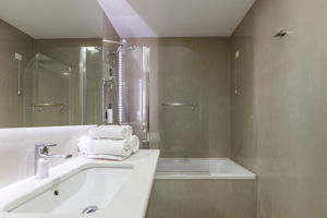 Alexandra Beach Resort & Spa