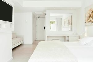 Iberostar Waves Cristina