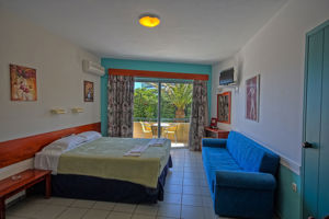 Sea Front Hotel & Appartementen