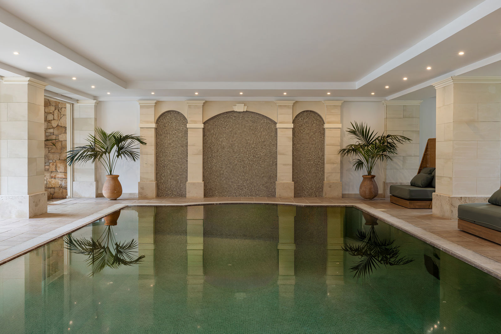 Grecotel Casa Adele slide 3