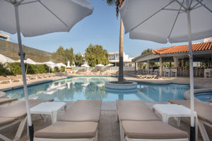 Aegean Blu Apartments