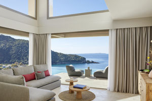 Woonvoorbeeld maisonette suite prive zwembad