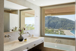 Woonvoorbeeld maisonette suite prive zwembad