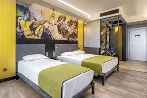 Arnor Deluxe Hotel & Spa