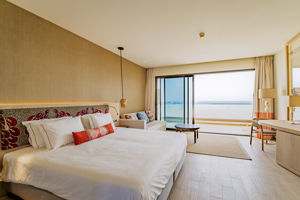 Woonvoorbeeld Deluxekamer Zeezicht met balkon