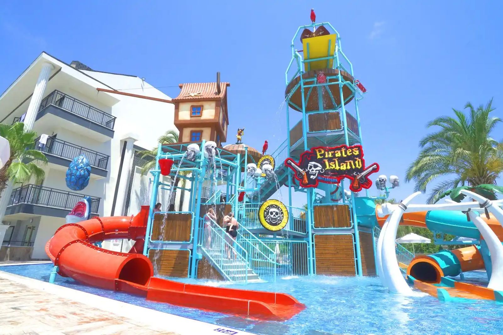 Dream World Palace slide 2