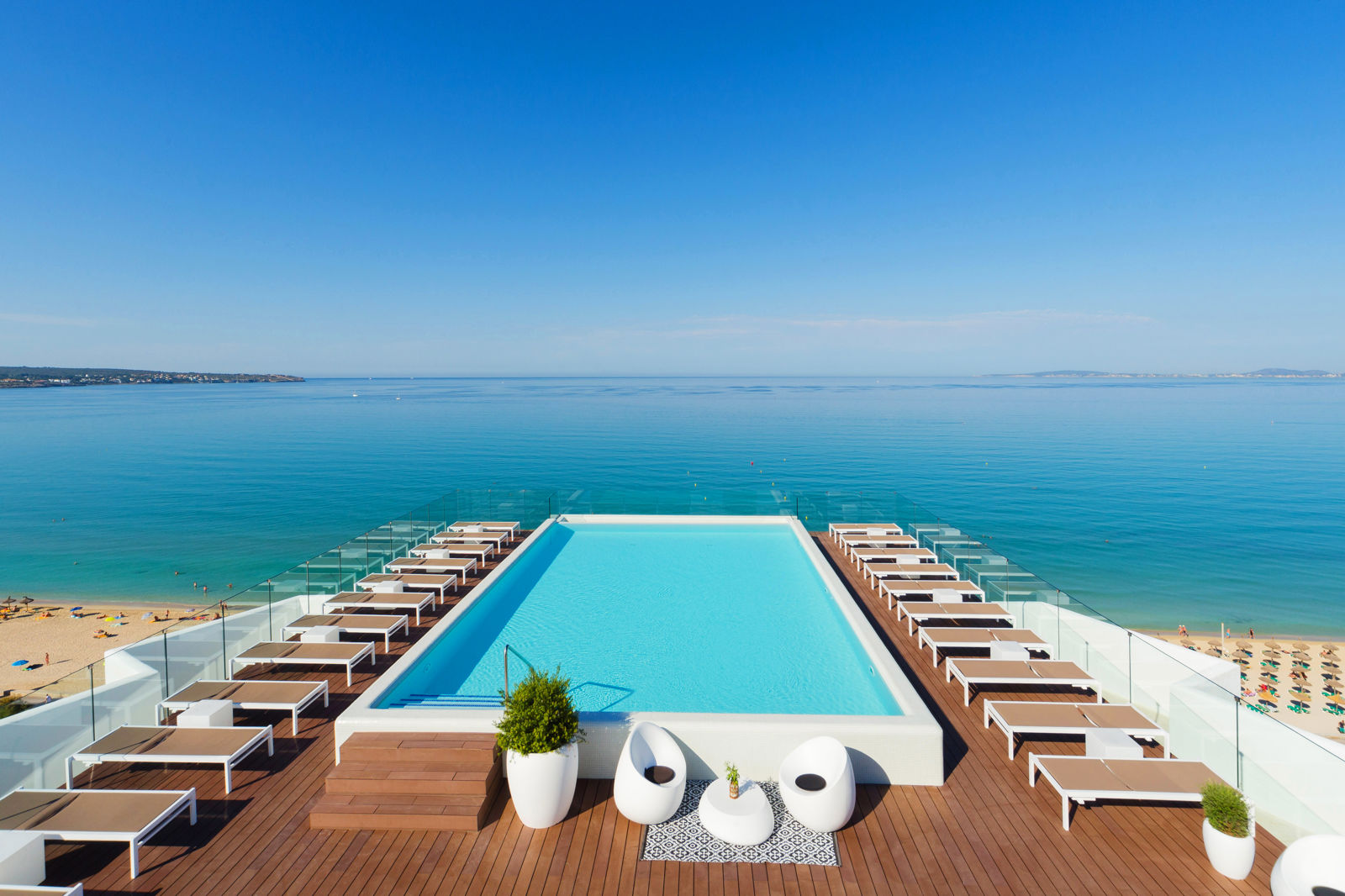 HM Gran Fiesta slide 3