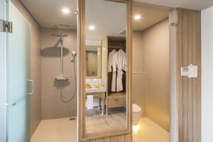 Eastin Ashta Resort Canggu