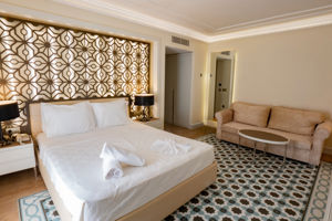 Long Beach Club Nature