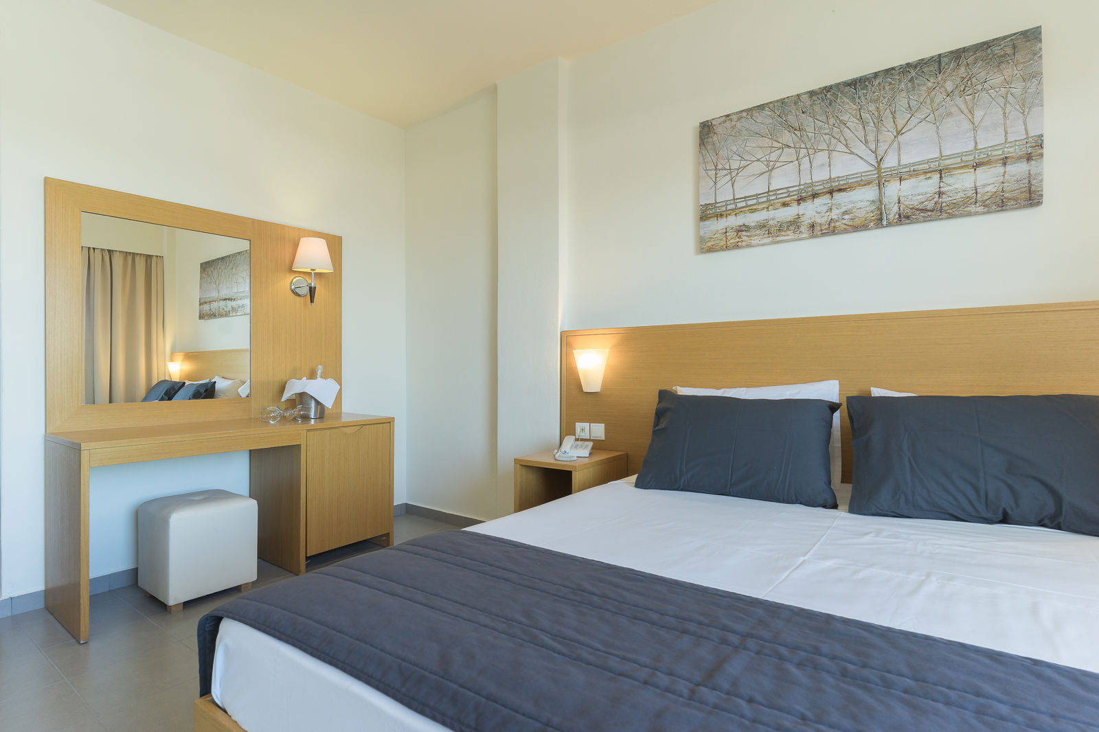 City Center Hotel slide 2