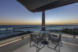 Woonvoorbeeld superiorkamer met uitzicht