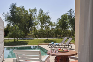 Woonvoorbeeld Grandsuite sharing pool